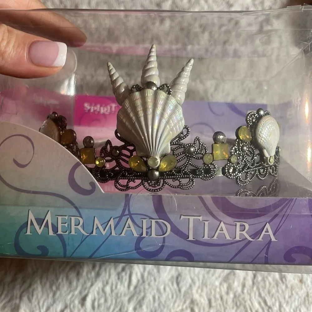 Spirit Mermaid Makeup Kit with Tiara - Multi-Color NEW